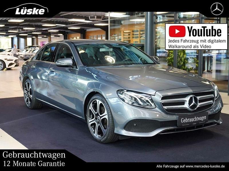 Lack selenitgrau Gebraucht 2018 Mercedes E200 Avantgarde Limousine | 27.800 € (Etwas zu teuer) - Bild 1/4