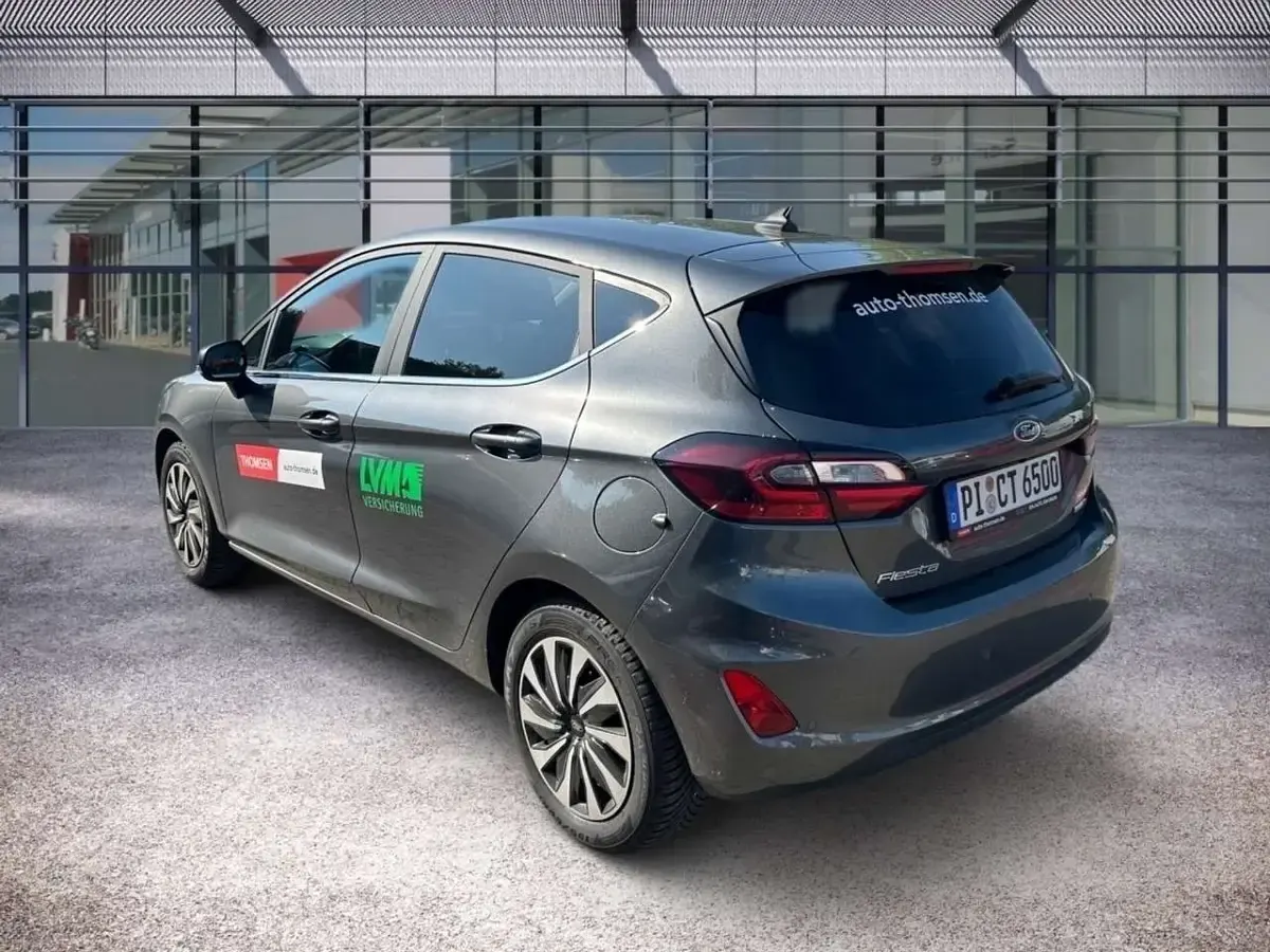 Gebraucht Ford Fiesta Titanium X 101 PS (74 kW) 2022 Magnetic grau grau Kleinwagen