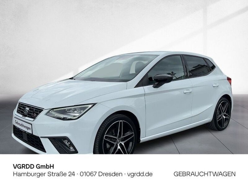 Weiß Gebraucht 2021 Seat Ibiza FR Limousine | 17.890 € (Guter Preis) - Bild 1/4