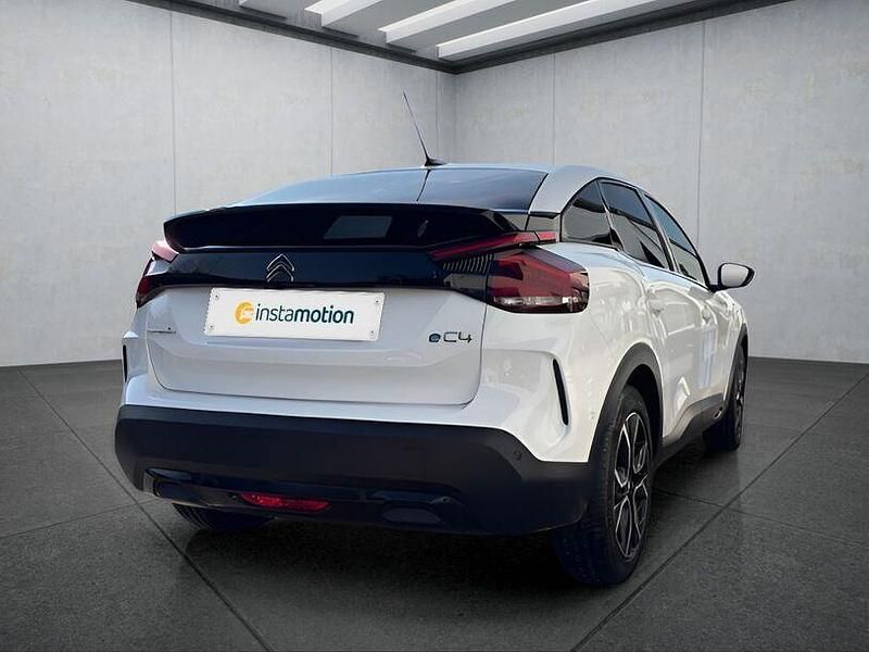 Gebraucht Citroën e-C4 Shine 100 kW (136 PS) 2022 Weiß Limousine