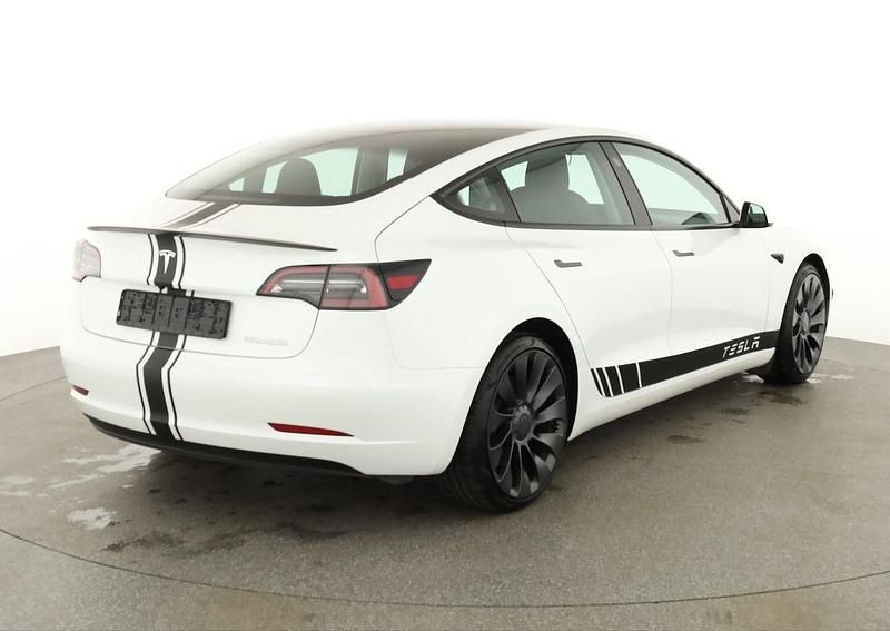 Gebraucht Tesla Model 3 Performance 377 kW (513 PS) 2021 Pearl white multicoat Limousine