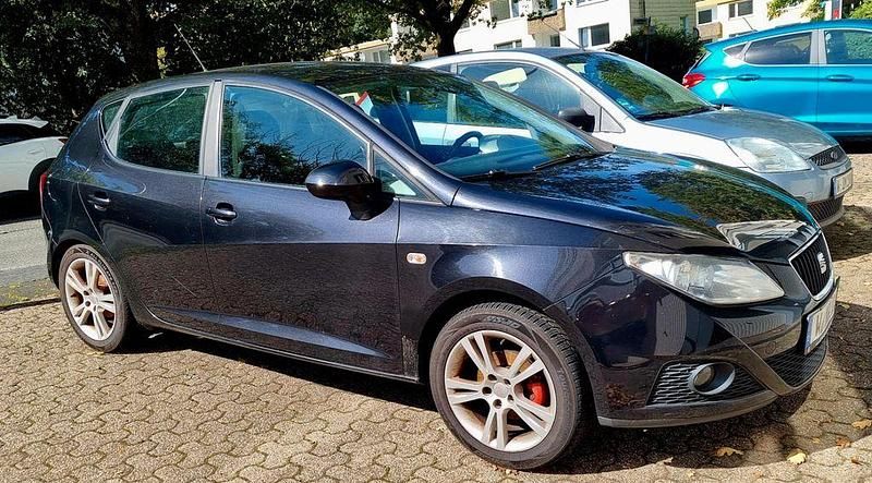 Schwarz Gebraucht 2009 Seat Ibiza Sport Limousine | 3.500 € - Bild 1/4