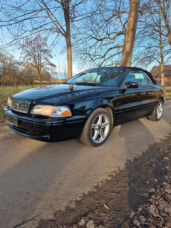 Schwarz Gebraucht 2000 Volvo C70 Cabrio | 5.500 € (Fairer Preis) - Bild 1/4