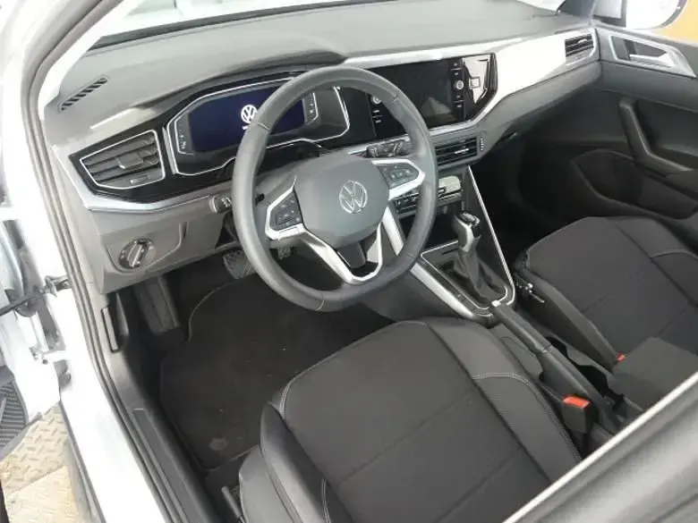 Gebraucht VW Taigo Style 150 PS (110 kW) 2022 Silber SUV
