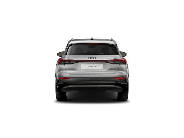 Gebraucht Audi Q4 e-tron Ambiente 150 kW (204 PS) 2023 Taifungrau metallic SUV