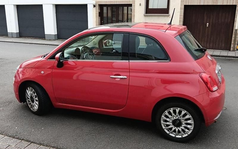 Gebraucht Fiat 500 Lounge 69 PS (50 kW) 2016 Rot Kleinwagen