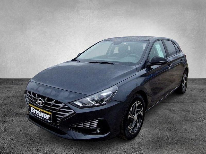 Gebraucht Hyundai i30 Edition 30 120 PS (88 kW) 2022 Dark knight Limousine