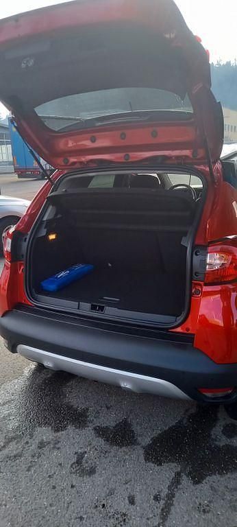Gebraucht Renault Captur Intens 118 PS (86 kW) 2016 Rot SUV