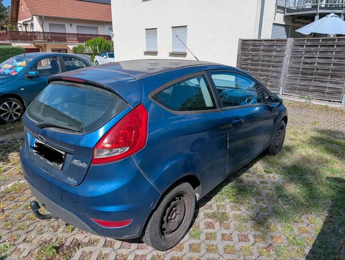 Gebraucht Ford Fiesta 60 PS (44 kW) 2009 Blau Kleinwagen