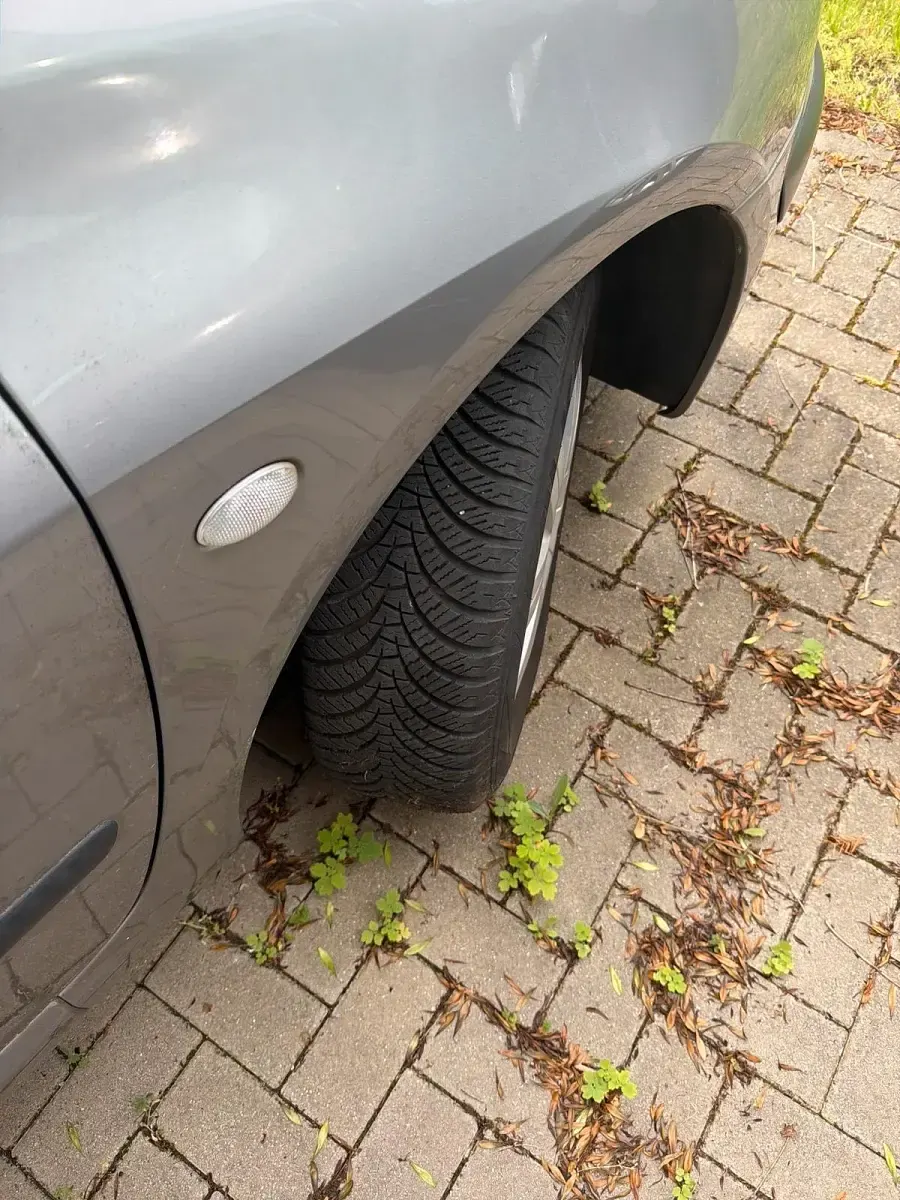 Gebraucht Peugeot 307 109 PS (80 kW) 2004 Silber Limousine