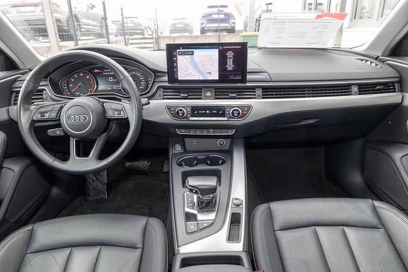 Gebraucht Audi A4 Ambiente 204 PS (150 kW) 2021 Brillantschwarz Kombi