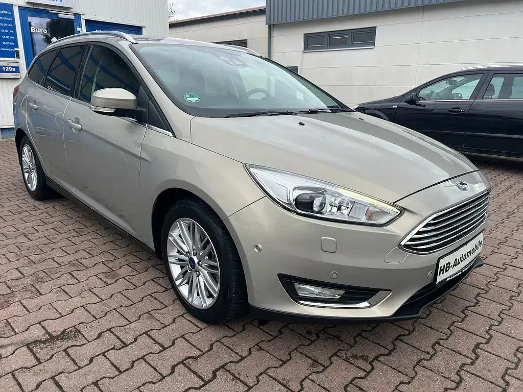 Usata Ford Focus Titanium 150 CV (110 kW) 2015 Argento Berlina