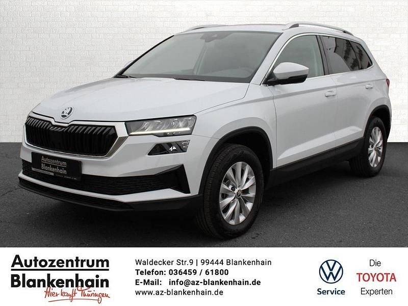 Gebraucht Skoda Karoq 150 PS (110 kW) 2024 Moonweißmetallic SUV