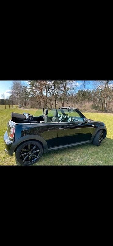 Gebraucht Mini Cooper Cabriolet 98 PS (72 kW) 2010 Schwarz Cabrio