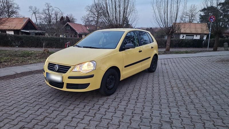 Gebraucht VW Polo 54 PS (39 kW) 2006 Gelb Kleinwagen