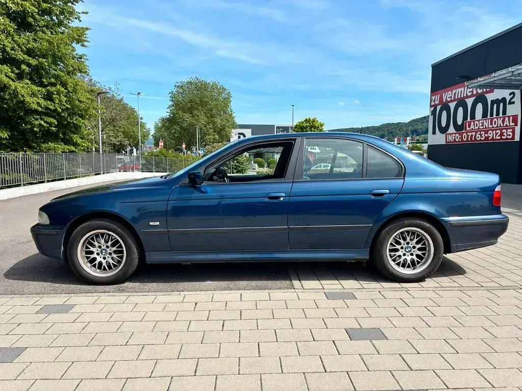 Käytetty BMW 523 170 HP (125 kW) 2000 Sedan