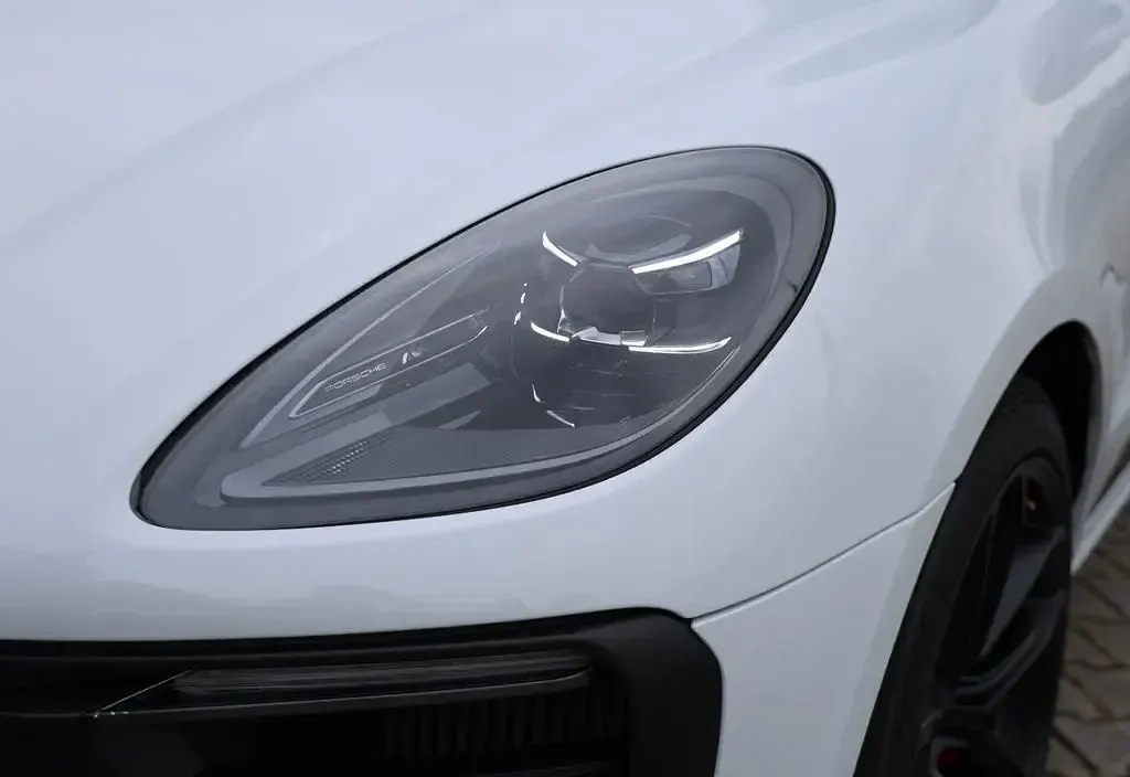 Gebraucht Porsche Macan GTS Sport 441 PS (324 kW) 2022 Weiß SUV