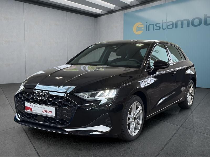 Schwarz Gebraucht 2024 Audi A3 Sportback Limousine | 32.799 € (Fairer Preis) - Bild 1/4