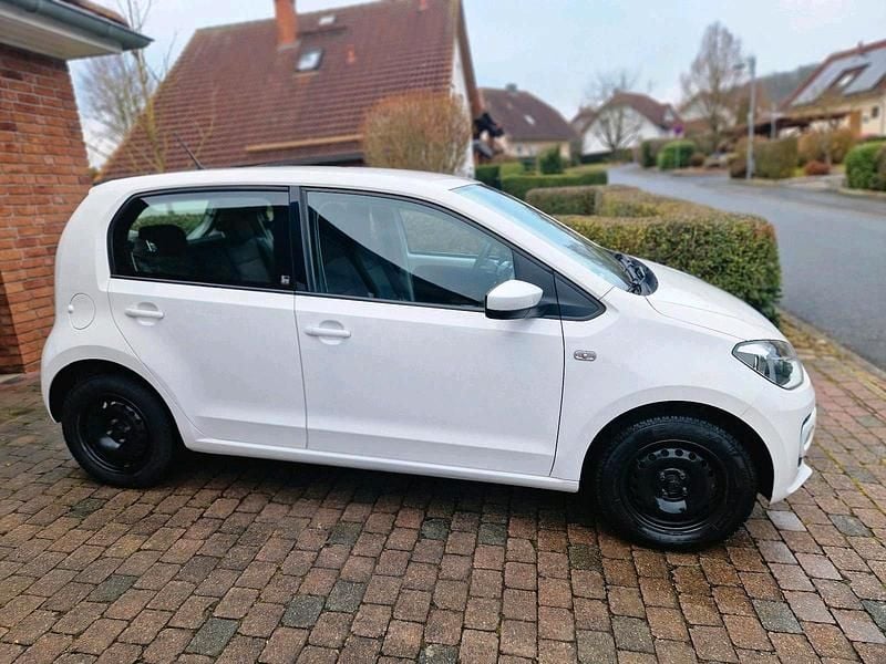 Gebraucht VW up! 60 PS (44 kW) 2016 Weiß Kleinwagen