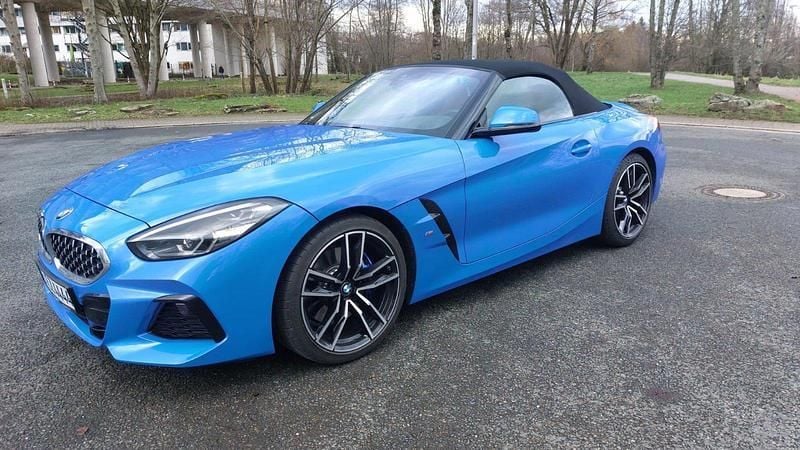 Blau Gebraucht 2022 BMW Z4 M Sport Cabrio | 41.900 € (Guter Preis) - Bild 1/4