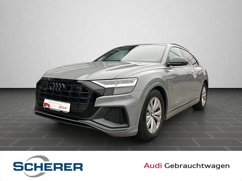 Gebraucht Audi Q8 Ambiente 286 PS (210 kW) 2023 Nardograu SUV