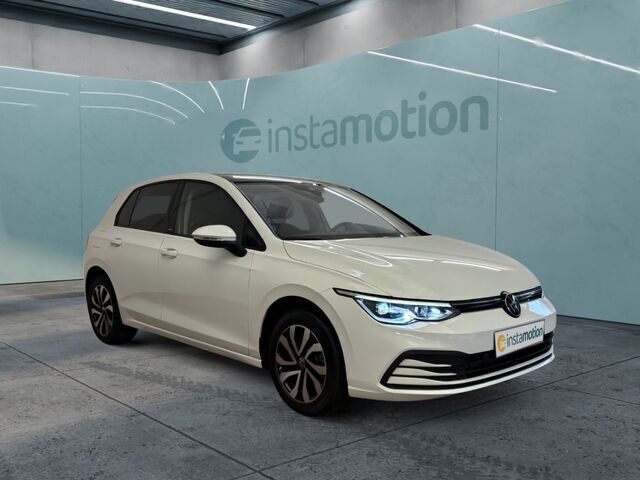 Weiß Gebraucht 2023 VW Golf VIII Active Limousine | 25.075 € (Guter Preis) - Bild 1/2