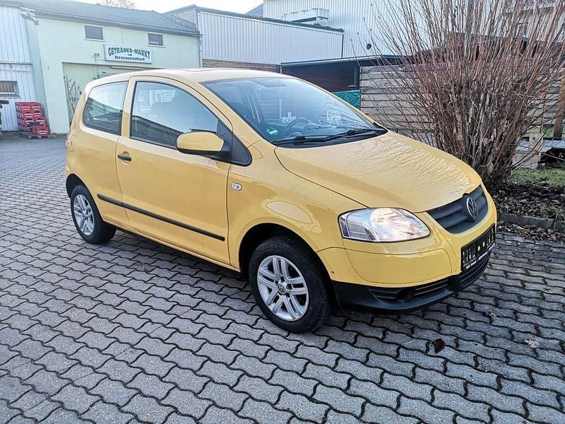 Gebraucht VW Fox 75 PS (55 kW) 2005 Gelb Kleinwagen