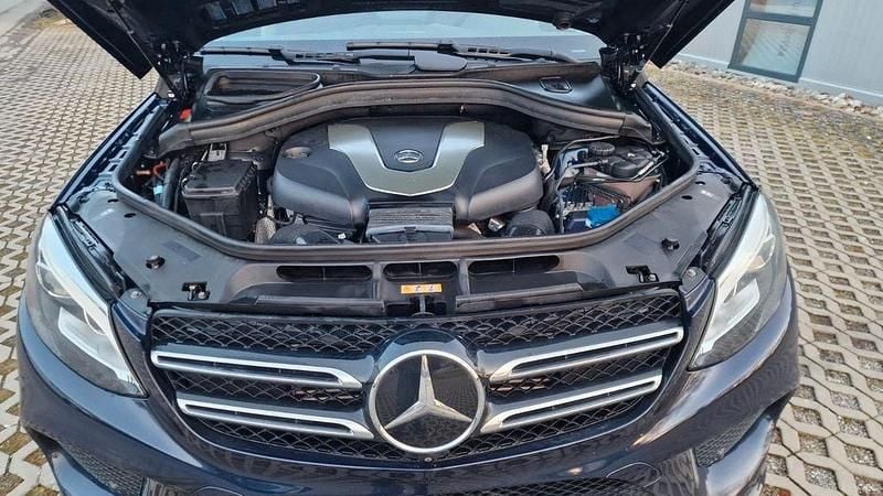 Gebraucht Mercedes GLE350 AMG line 258 PS (189 kW) 2016 Blau SUV