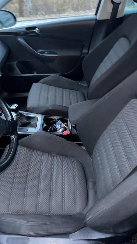 Gebraucht VW Passat 140 PS (102 kW) 2006 Braun Limousine