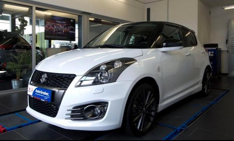 Weiß Gebraucht 2016 Suzuki Swift Sport Kleinwagen | 9.990 € (Fairer Preis) - Bild 1/4