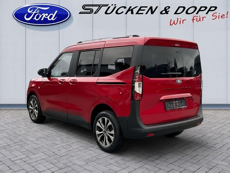 Neu Ford Courier Titanium 125 PS (91 kW) 2026 Rot Van / Kleinbus