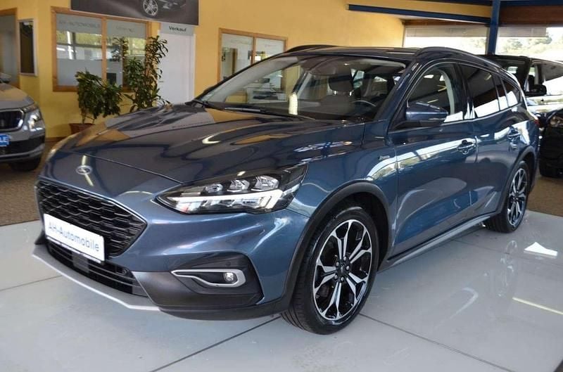 Blau Gebraucht 2019 Ford Focus Active Kombi | 13.880 € (Fairer Preis) - Bild 1/4