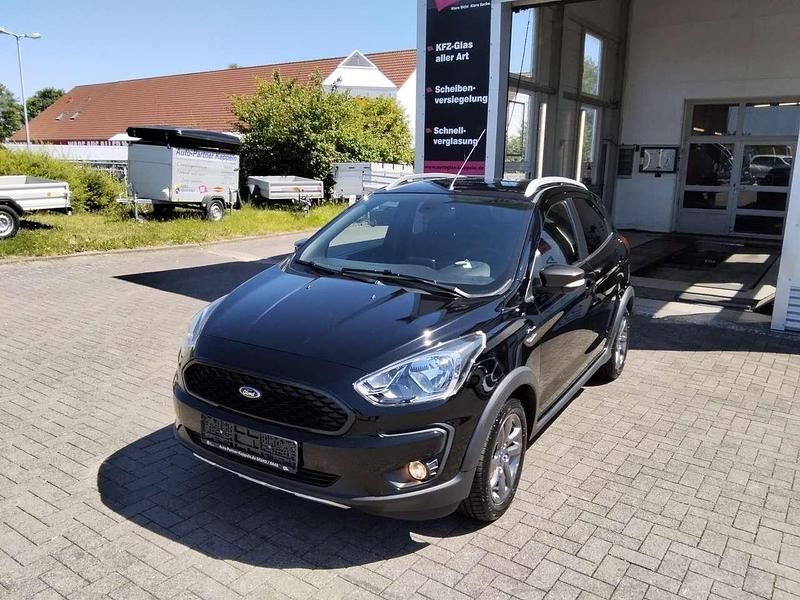 Gebraucht Ford Ka Active 86 PS (63 kW) 2019 Iridiumschwarz metallic Kleinwagen
