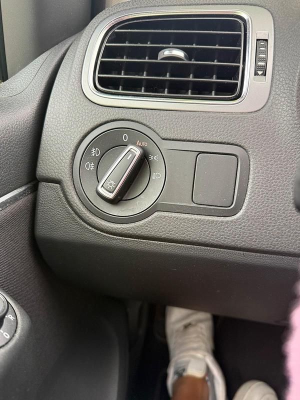 Gebraucht VW Polo 94 PS (69 kW) 2016 Rot Kleinwagen