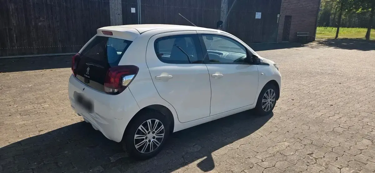 Gebraucht Peugeot 108 72 PS (52 kW) 2020 Weiß Kleinwagen