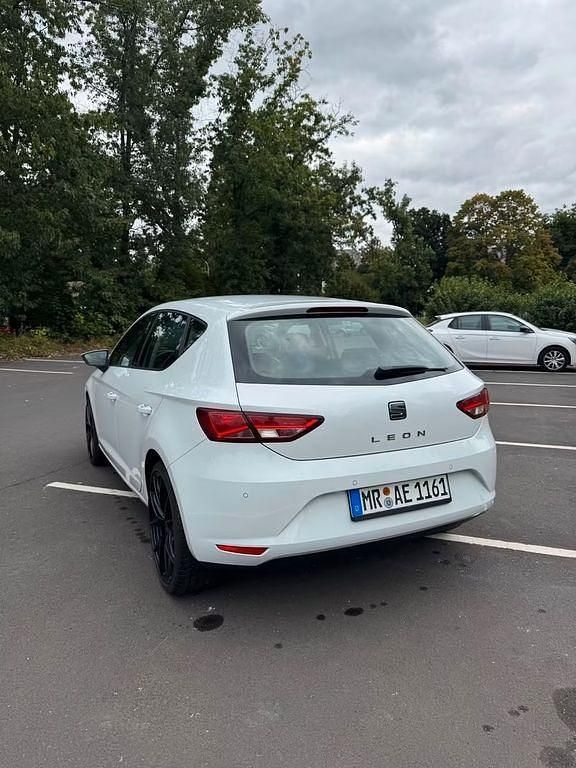 Gebraucht Seat Leon ST Style 122 PS (89 kW) 2013 Weiß Kombi