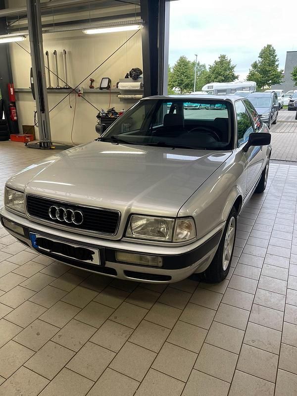 Silber Gebraucht 1994 Audi 80 Limousine | 4.500 € - Bild 1/4