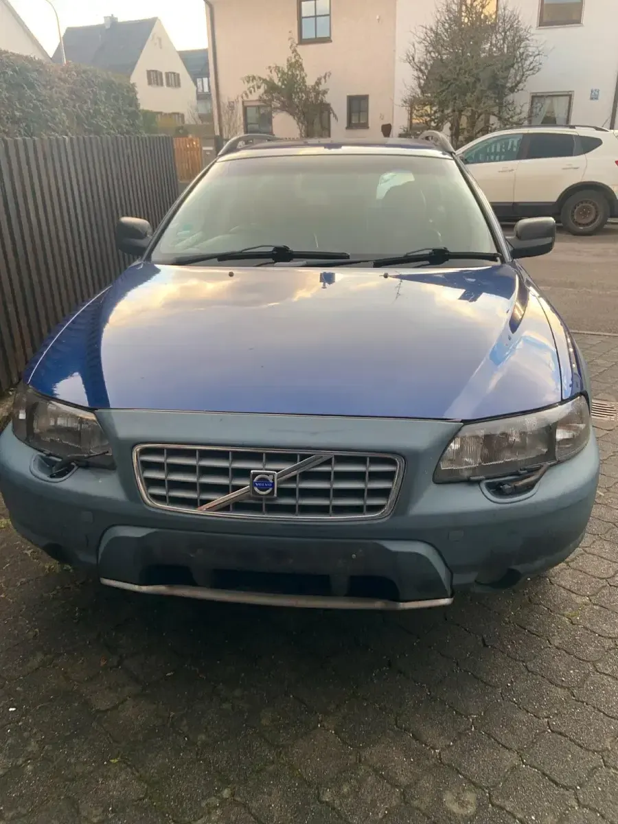 Gebraucht Volvo XC70 200 PS (147 kW) 2002 Schwarz Kombi