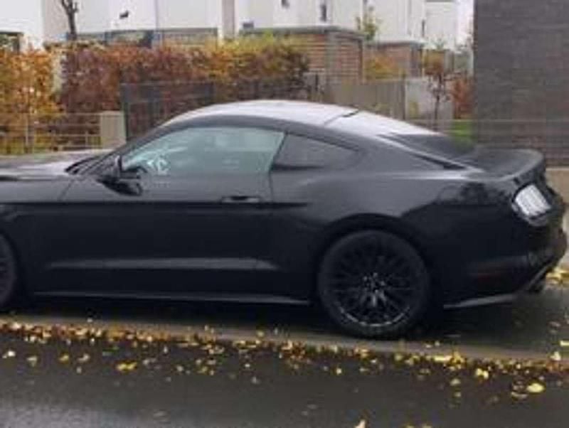 Gebraucht Ford Mustang Fastback 317 PS (233 kW) 2016 Schwarz Coupé