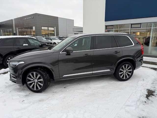 Gebraucht Volvo XC90 173 PS (127 kW) 2023 SUV