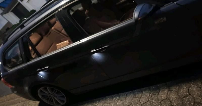 Gebraucht BMW 320 150 PS (110 kW) 2007 Grau Kombi