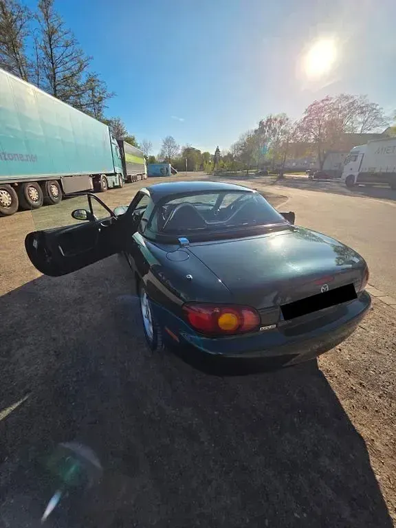 Gebraucht Mazda MX5 110 PS (80 kW) 1999 Grün Cabrio
