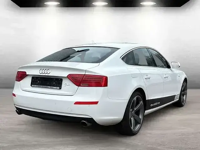 Używany Audi A5 Sportback Performance 211 KM (155 kW) 2013 Biały Hatchback