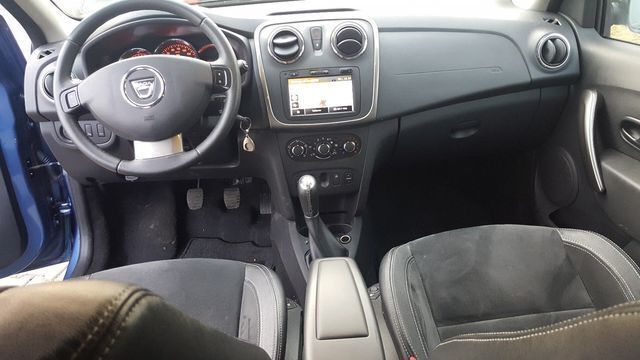 Gebraucht Dacia Logan MCV 90 PS (66 kW) 2014 Blau metallic Kombi