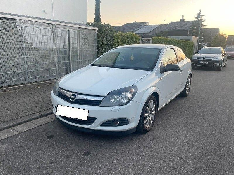 Gebraucht Opel Astra GTC 116 PS (85 kW) 2009 Weiß Limousine