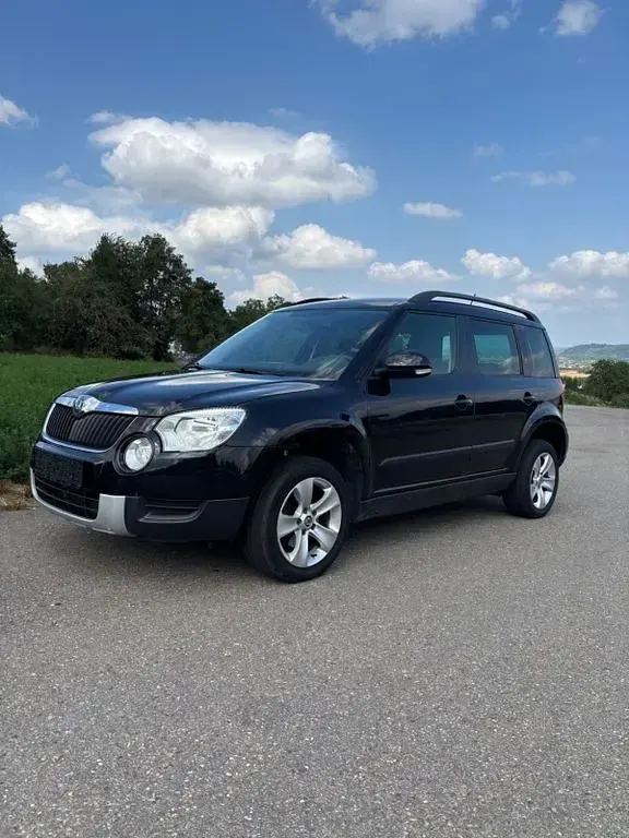 Gebraucht Skoda Yeti Ambition 140 PS (102 kW) 2012 Schwarz SUV