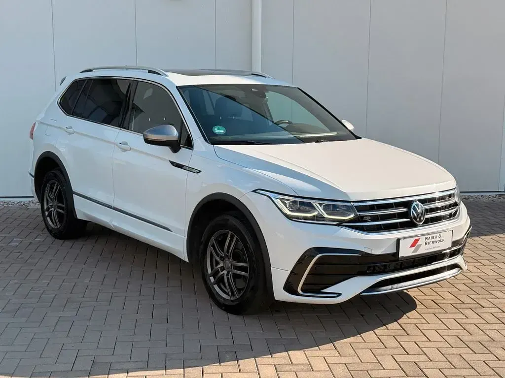 Gebraucht VW Tiguan Allspace R-line 200 PS (147 kW) 2022 Weiß SUV