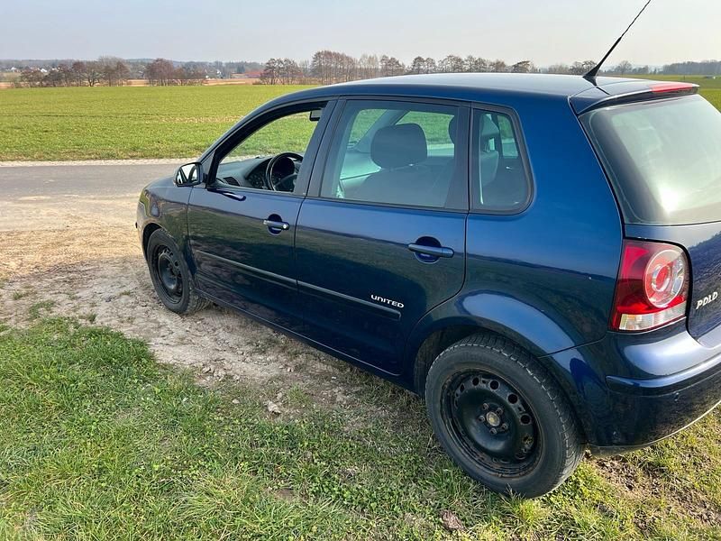 Gebraucht VW Polo 69 PS (50 kW) 2009 Blau Kleinwagen