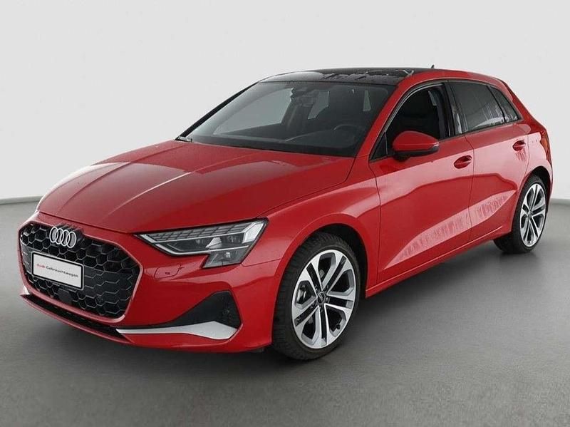 Gebraucht Audi A3 Advanced 116 PS (85 kW) 2025 Rot Limousine