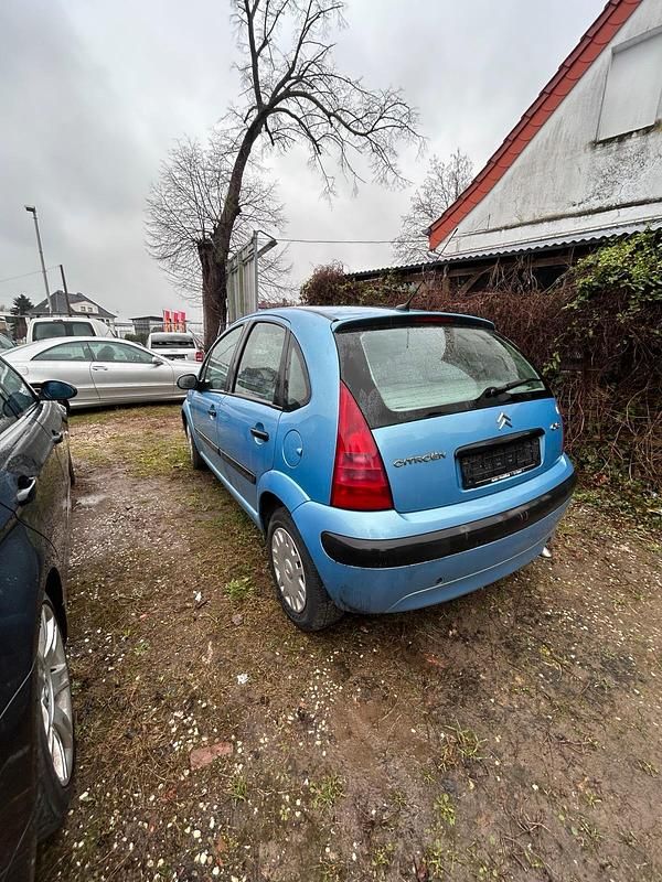 Gebraucht Citroën C3 60 PS (44 kW) 2003 Blau Kleinwagen